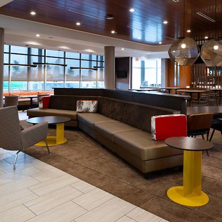 Springhill Suites By Marriott Kansas City Northeast Ngoại thất bức ảnh